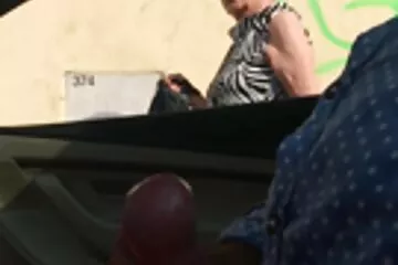 Kakasok királynője vagy punci csoportos szex videok egy óráig.