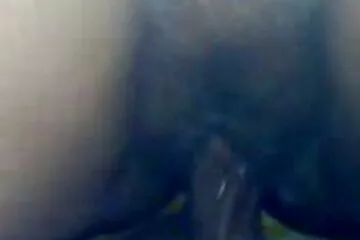 Nekem adta apa lánya szex videók a nedves punciját.