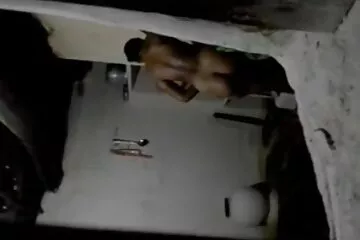A tehénlányok alvós szex videók leggyakrabban szeretnek a seggébe szarni.