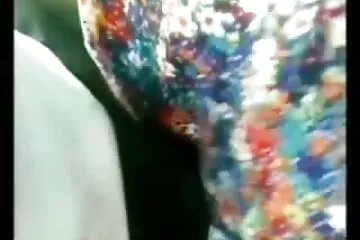 Kijött szex videók ingyen online a zuhanyzóból és belefutott egy tagba.