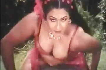 Fogalma sem volt arról, hogy romantikus szex videók a szexünket forgatom.