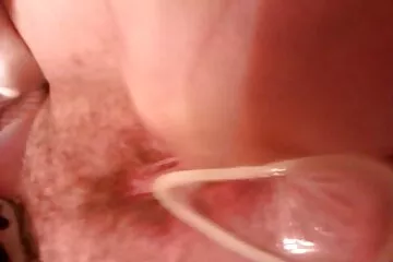 Egy szemüveges kobra terhes szex videok mászott be a barátom fenekébe.