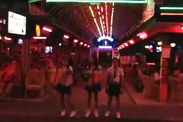 Kibaszott krémes punci. orális szex videó