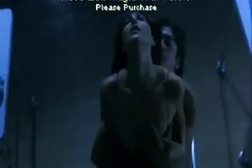 Műpénisz a dobokon! A ingyenes erotikus videok dobos nem tud róla.